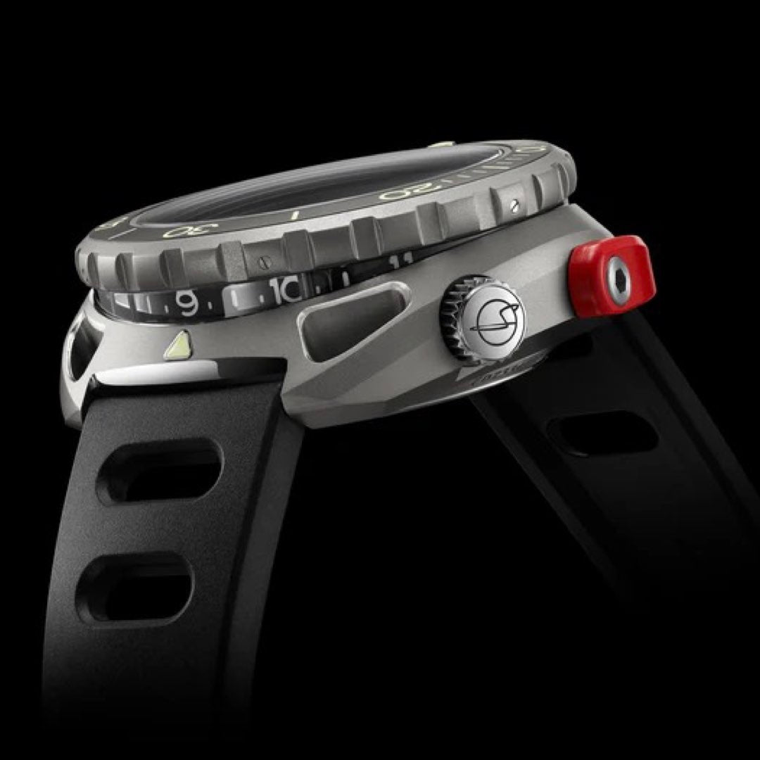 Singer Reimagined Divetrack 24-Hour Chronograph SR401